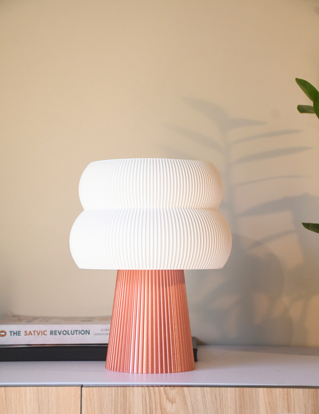 Halo Ridge Table Lamp