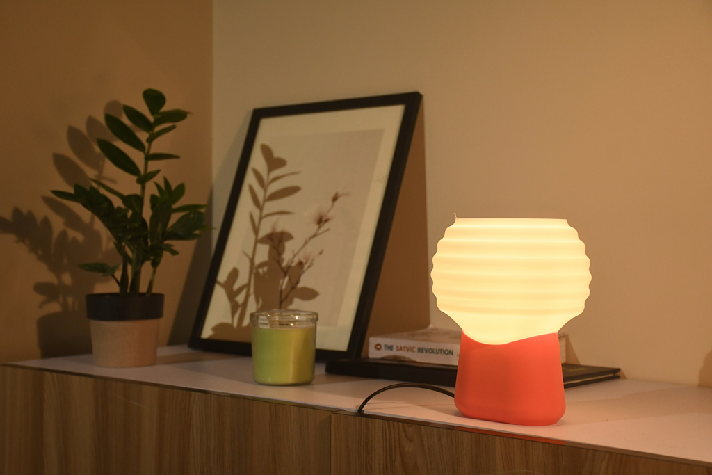 Wavelet Table Lamp