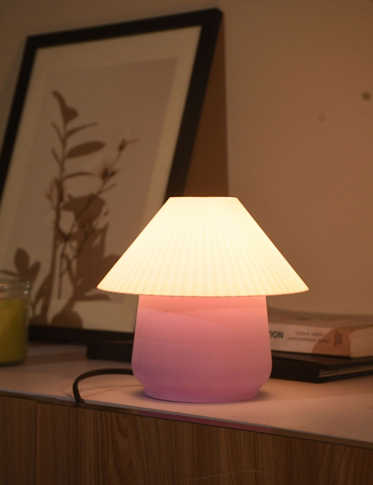 Petal Glow Table Lamp