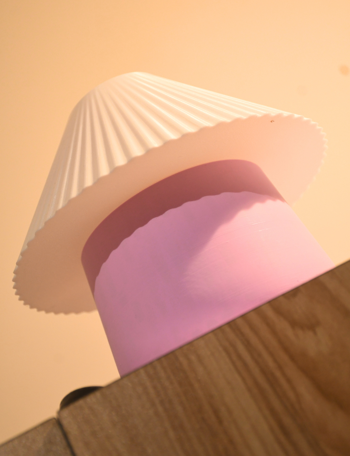 Petal Glow Table Lamp